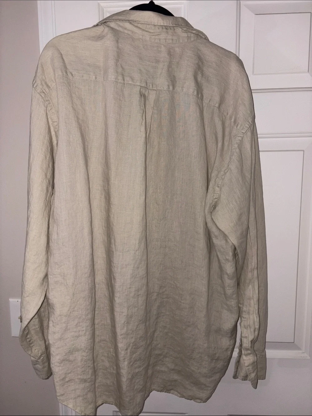 Banana Republic Relaxed Irish Linen Button-Down in Beige